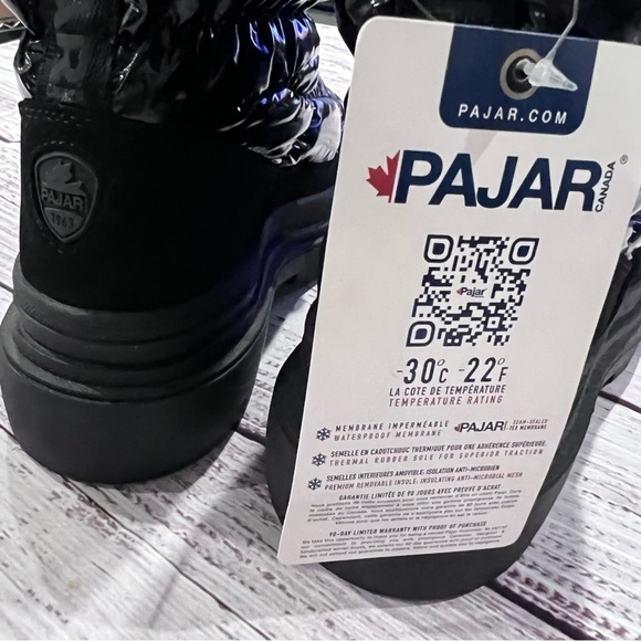 Pajar Varsila Iridescent Black Puffer Snow Moon Boots - Picture 7 of 8
